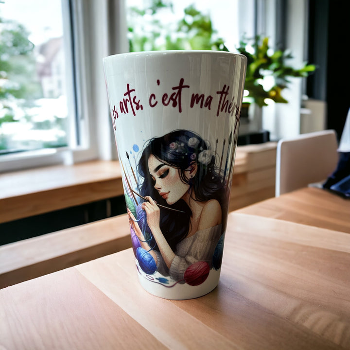 TASSE 17OZ - LES ARTS C'EST MA THÉRAPIE - 1