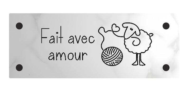 TRICOTÉ AVEC AMOUR (MOUTON)